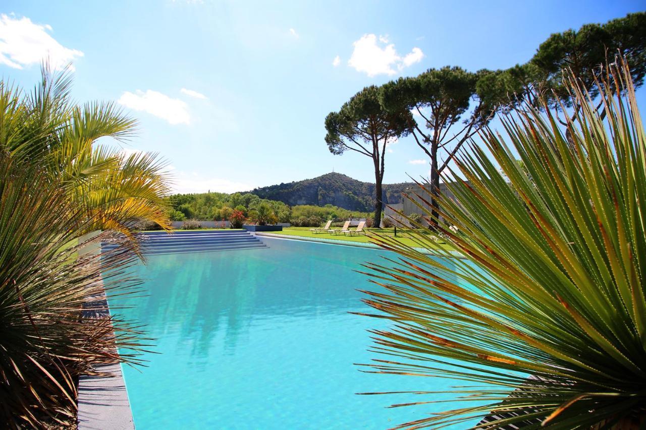 Residence De Tourisme Domaine De Janus Ruoms Bagian luar foto